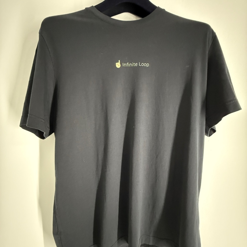 Men's Apple Cupertino 1 Infinte Loo Black Logo Crew Neck T-Shirt